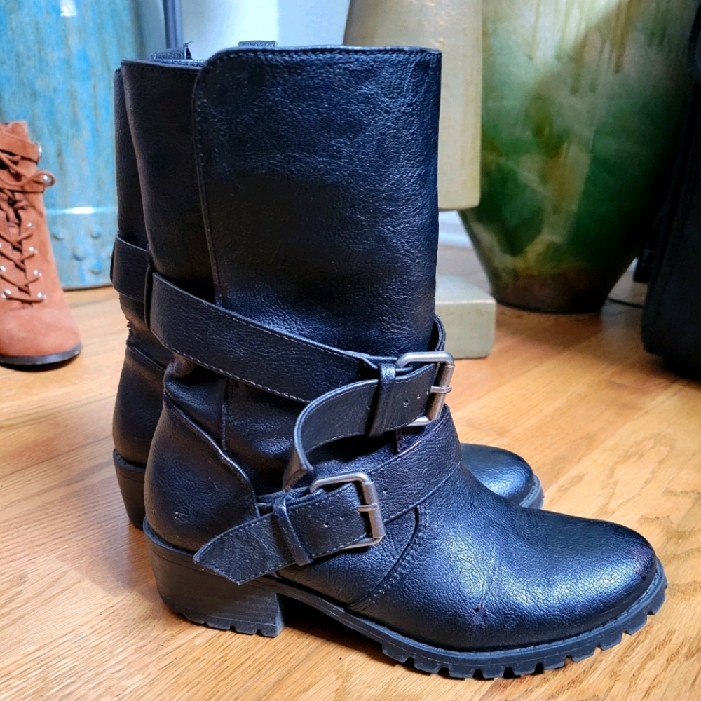 Mossimo Women's Pull-on Black Moto Boot Size 6